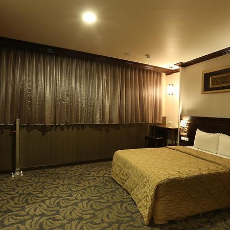 Monalisa Hotel Tainan Zewnętrze zdjęcie